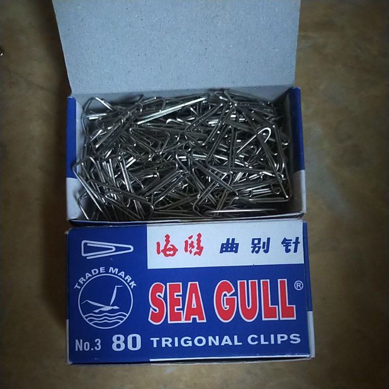 

Paper Clip Isi 140 Pcs