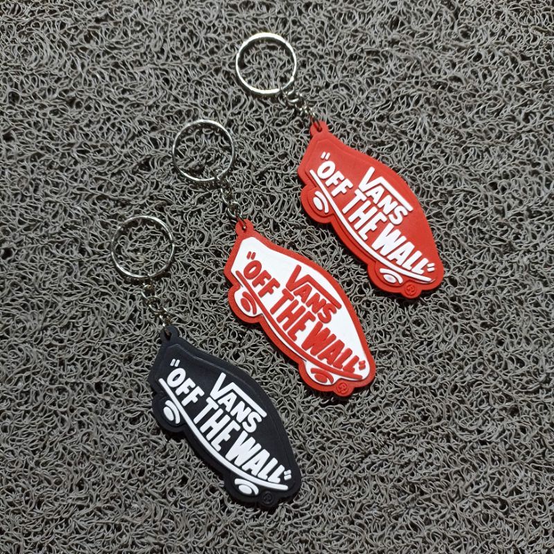 GANTUNGAN KUNCI / KEYCHAIN VANS OFF THE WALL PREMIUM BEST QUALITY