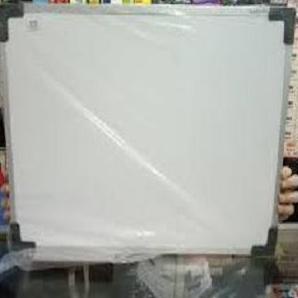 

Terbaru White board Ukuran 40 x 60 CM Papan Tulis Bingkai Aluminium Untuk Belajar Sekolah Spidol dan Penghapus ,.