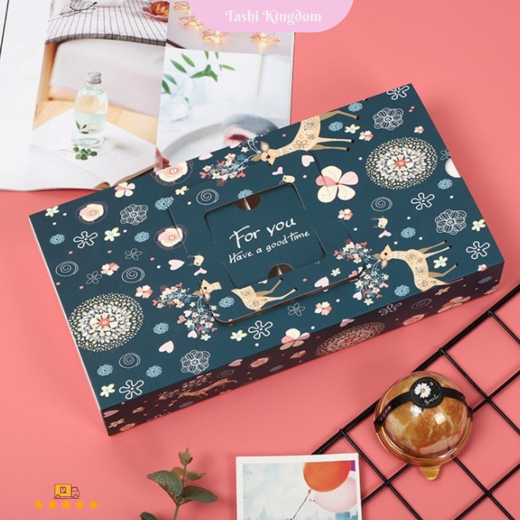 

BOX MOONCAKE SEKAT 8 NATAL KOTAK KADO NATAL , BOX COOKIES HADIAH NATAL, KOTAK SOUVERNIR MAKANAN