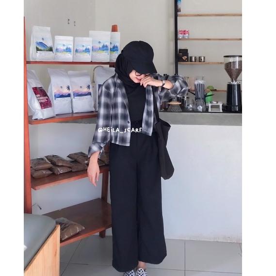 KWR.18Oc22м ‑ KEMEJA TARTAN CROP / KEMEJA CROP / KEMEJA KOTAK KOTAK WANITA / KEMEJA CROP WANITA / KE