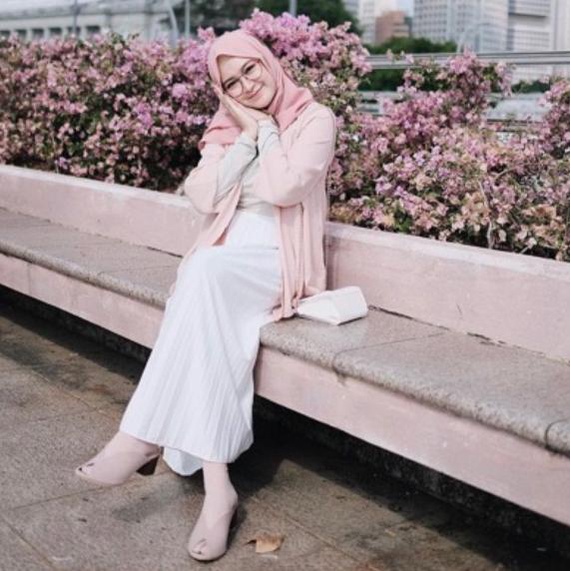 Mari Dicoba ROK PLISKET PUTIH FURING MURAH PLEATS REMPEL FLARE SKIRT MURAH GROSIR PANJANG