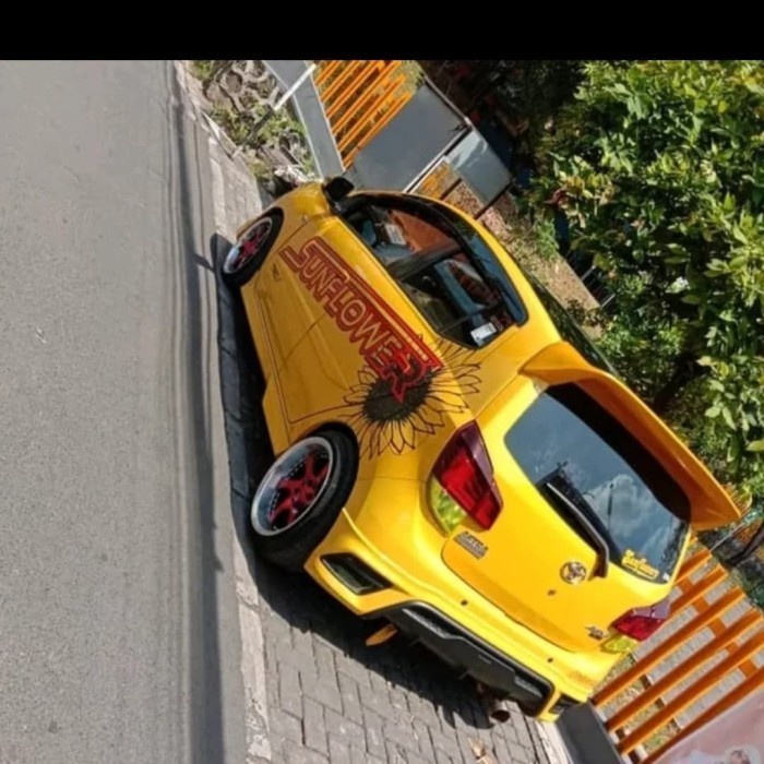 Aksesoris spoiler spoon agya