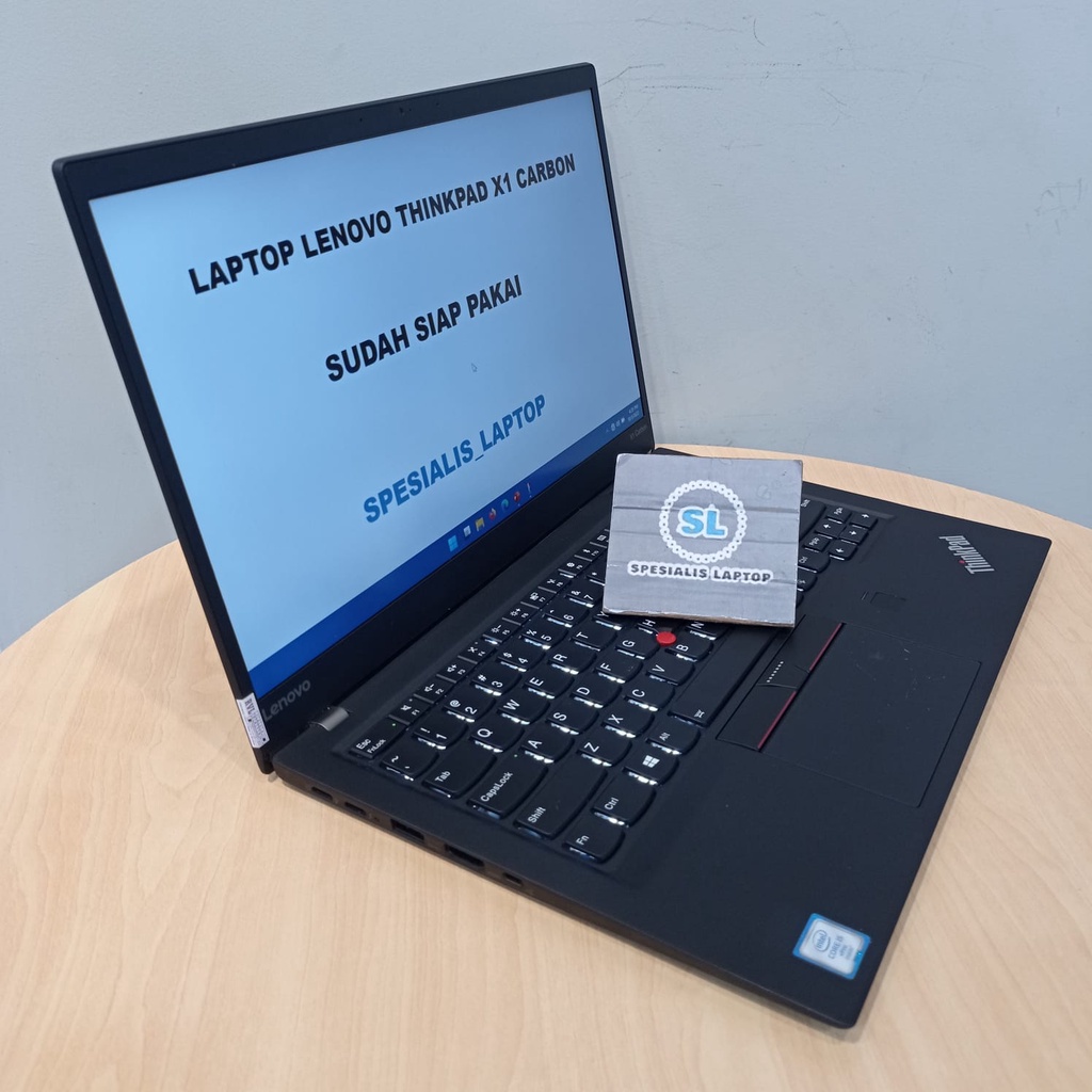 Lenovo Thinkpad X1 Carbon Intel Core i7 7600U 16GB SSD 512GB Win10 Pro Black