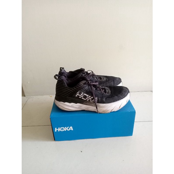 Hoka Bondi 6