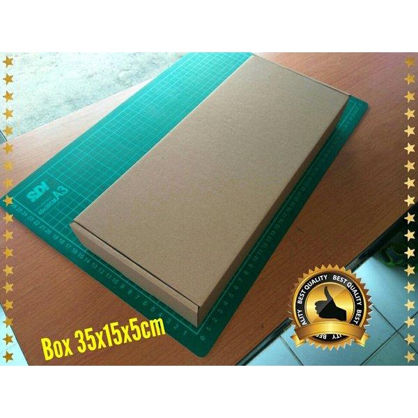 

Kotak Kardus-Dus Box-Kardus Kemasan 10Pcs - Praktis Kokoh & Rapi - Ukuran Sekitar 35X15X5Cm