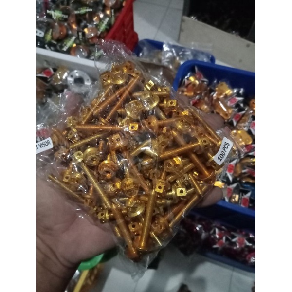 BAUT VISOR NMAX LEXI PROBOLT CNC PANJANG 35MM perbiji  Baut PROBOLT  Visor NMAX lexi