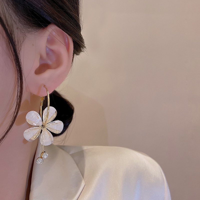 Anting Hoop 925 silver needle Bentuk Bunga Bahan Akrilik