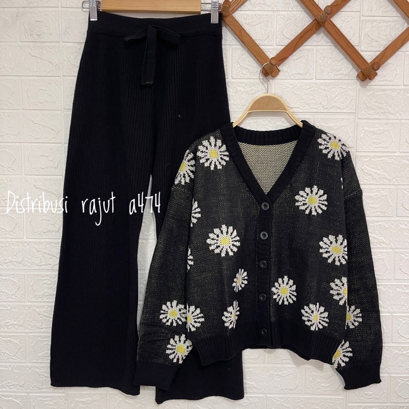 ONESET CARDIGAN VABESHA BUNGA SETELAN KULOT RAJUT