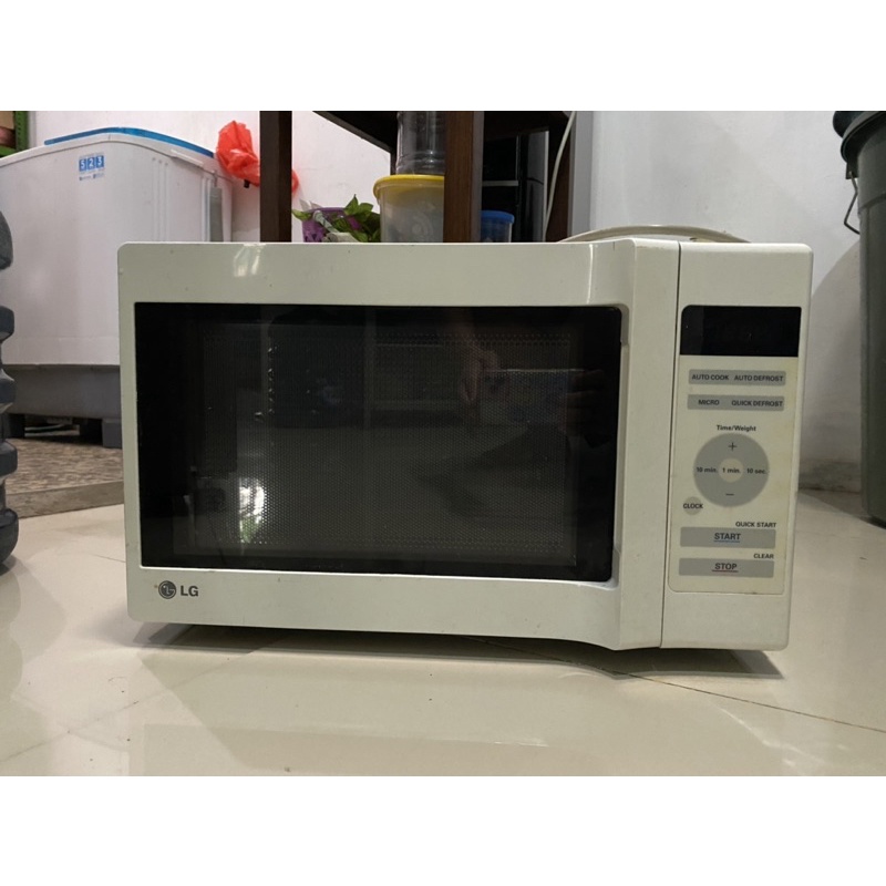 microwave LG MS2147C