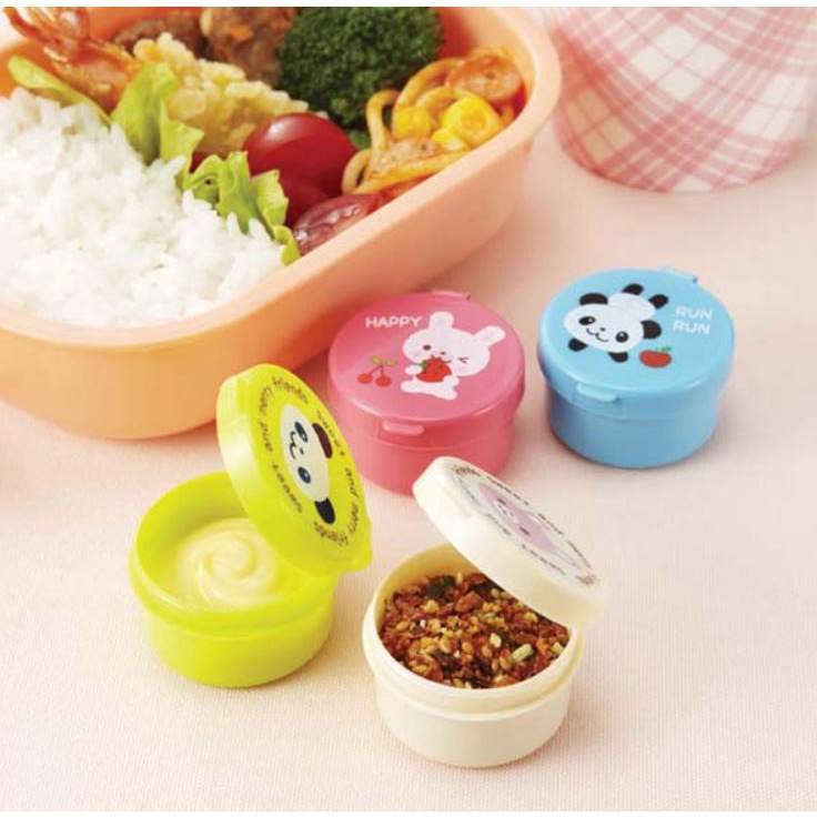 [DEASHOP] BOTOL SAUS BENTO MINI / WADAH BEKAL SAUS KECAP SALAD DRESSING BENTO MINI PORTABEL / MINI SAUCE CUP / SAUCE CONTAINER BENTO