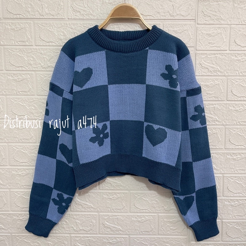 ELSA SWEATER RAJUT CROP MOTIF LOVE BUNGA KOTAK KOTAK LENGAN PANJANG