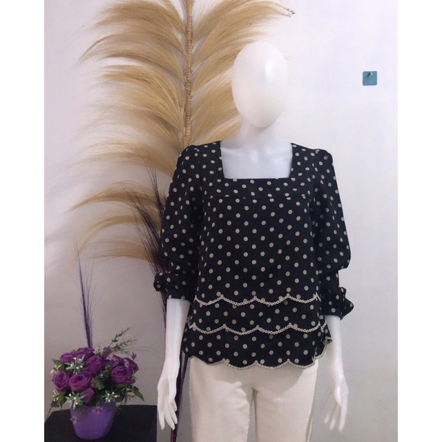 Prlvd blouse wanita baby doll polka 0381