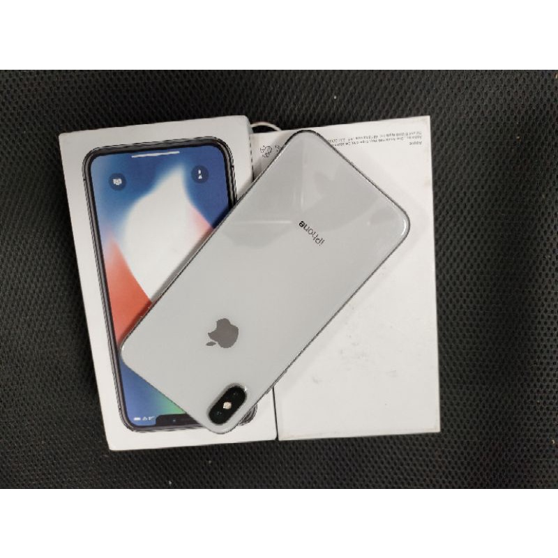 iPhone x 64gb second