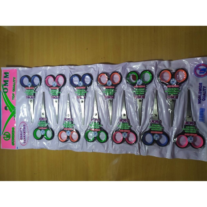 

Sale Gunting Gunindo Omm Ukuran Sedang (12 Pcs) Bagus