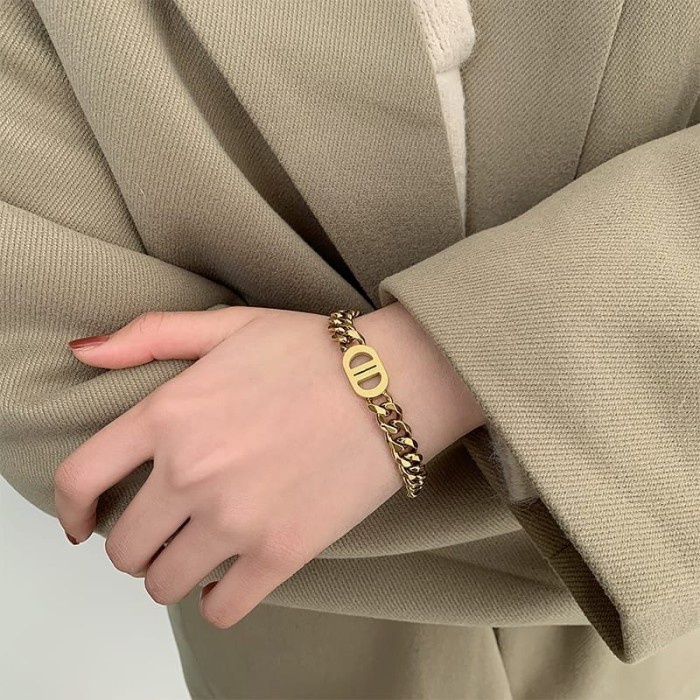 Bisa (COD) Gelang Fashion Sisik Naga Dior Titanium / Gelang CD Super Premium