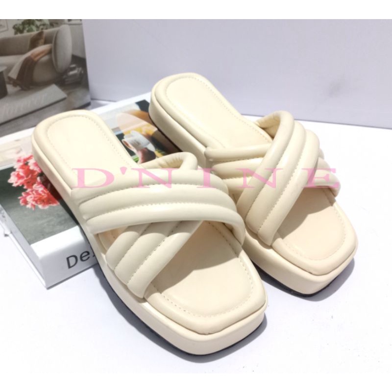 DN 01 Sandal wedges platform anak tanggung/gadis belia (31-35)