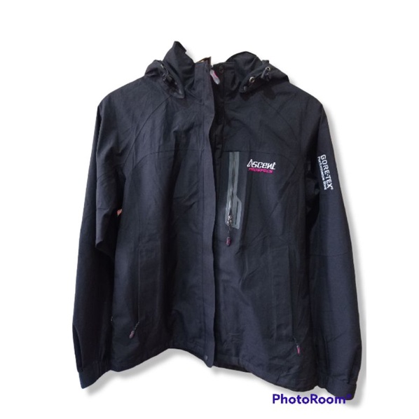 outdoor Ascent gore tex second