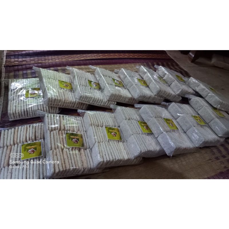 

sagon kelapa kareueut