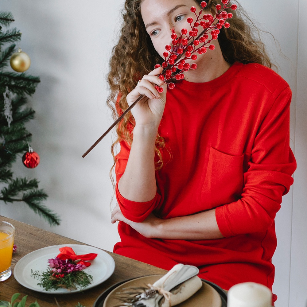 Buket Bunga Berry Merah Buatan Untuk Dekorasi Natal