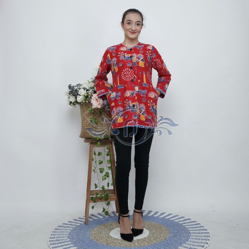 Ready terbaru atasan blouse batik wanita ondel-ondel//atasan batik betawi//baju batik wanita ondel-ondel//batik ondel2 terbaru//blouse batik