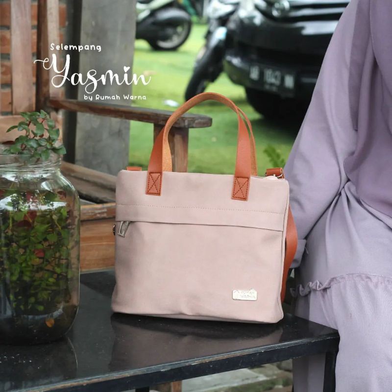 TAS SELEMPANG YASMIN RUMAH WARNA