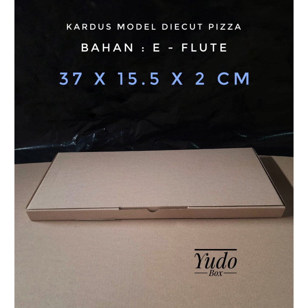 

kardus karton uk. 37 x 15,5 x 2 cm model diecut pizza untuk souvenir