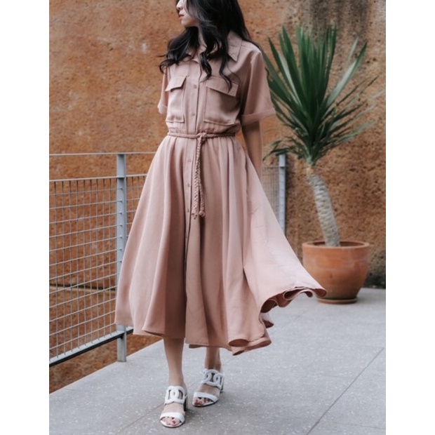 Maven Noel Dress in Caramel