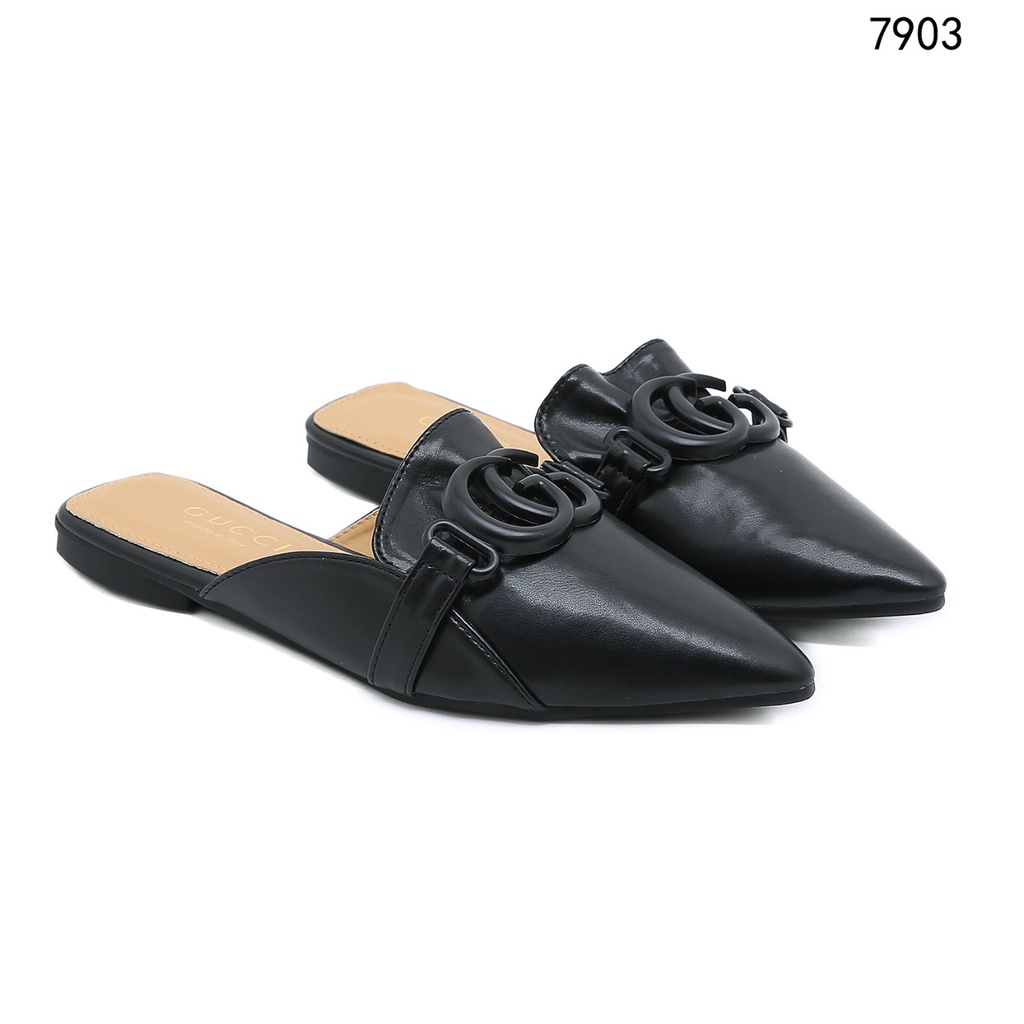 GC Leather Double G Logo Flat Heel Shoes 7903