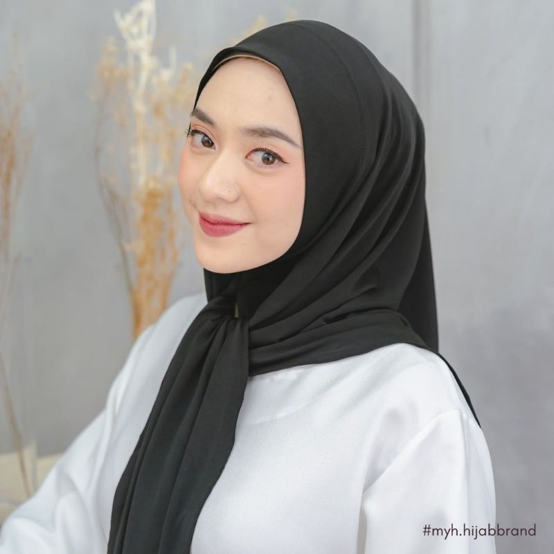 Hijab Instan Segitiga Jersey | Hijab Segita Intsan Jesey | Hijab Malay Segitiga Instan