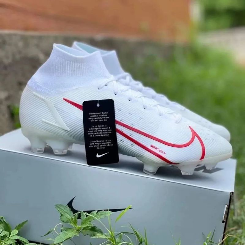NIKE MERCURIAL SUPERFLY 8 ELITE FG