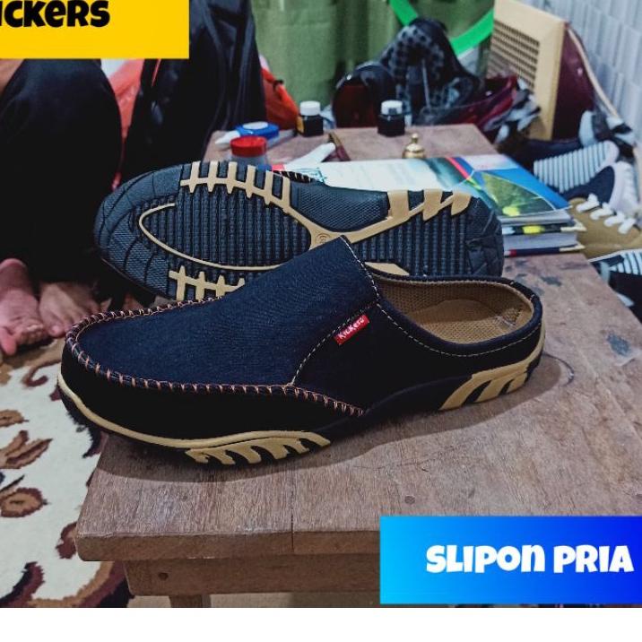 Recomended Kickers / kickers pria/sepatu pria/slop pria/kikers/sepatu slop/sepatu slop pria/slop kic