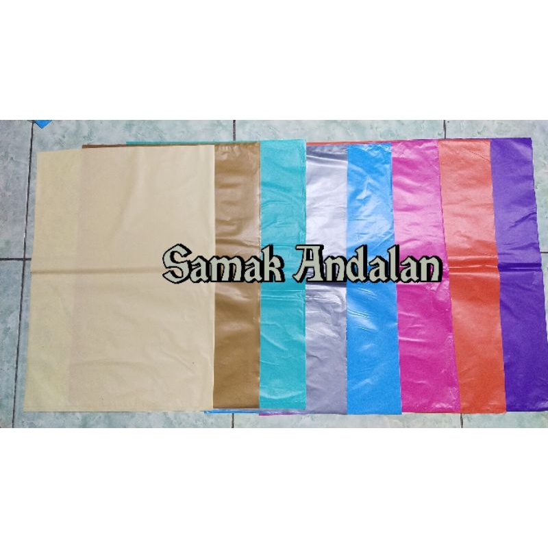 

{ECERAN] plastik layangan ukuran 35x50 / plastik kulit / plastik motif batik layangan