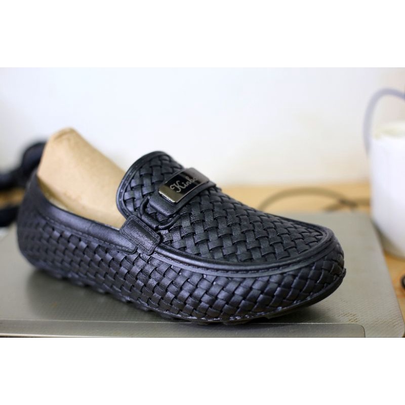 Sepatu casual fashion sepatu kerja pantofel karet keren termurah