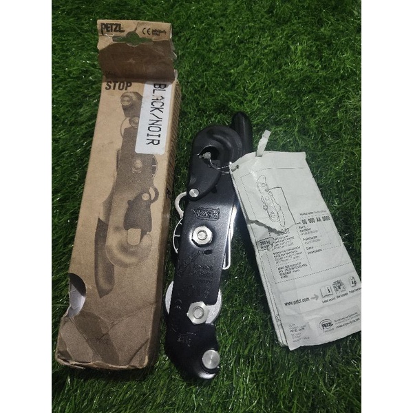Autostop Petzl D09 black noir