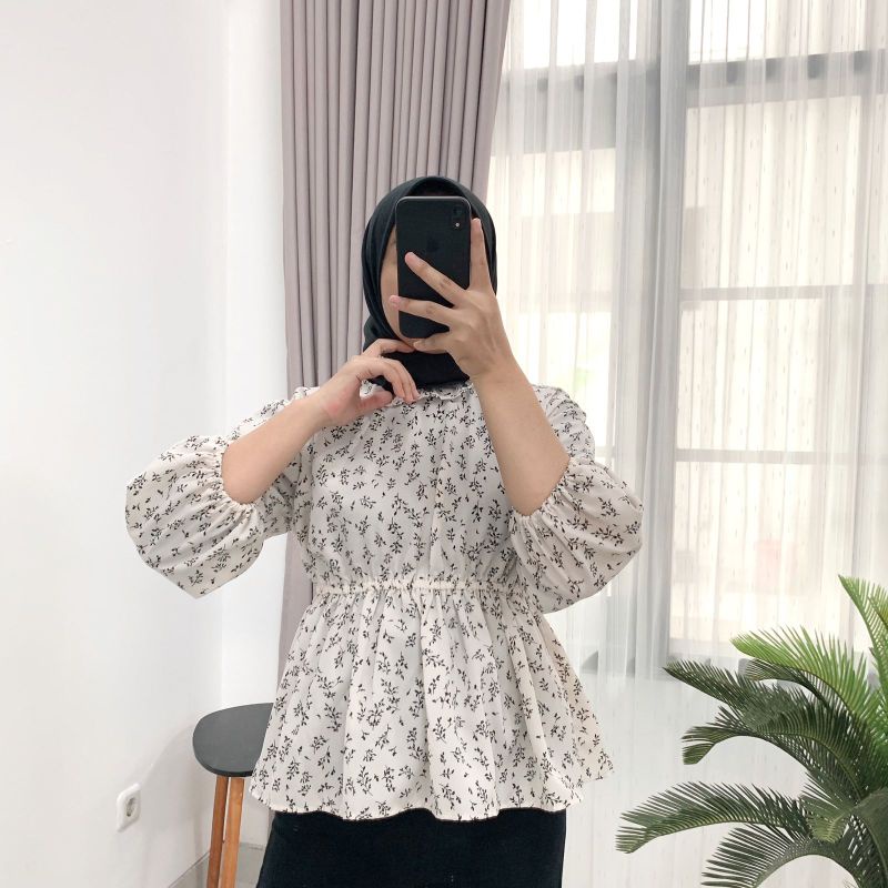 OLLA BLOUSE MOTIF BUNGA / BLOUSE KERUT