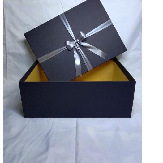 

Hot! Kotak Hadiah + Kotak Kado + Gift box + 40x30x15cm + fnf_market 정