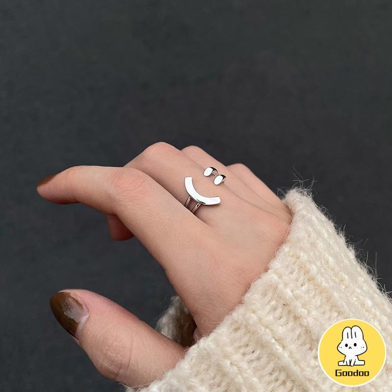 Cincin Model Terbuka Adjustable Desain Smiling Face Warna Silver Untuk Wanita -Doo