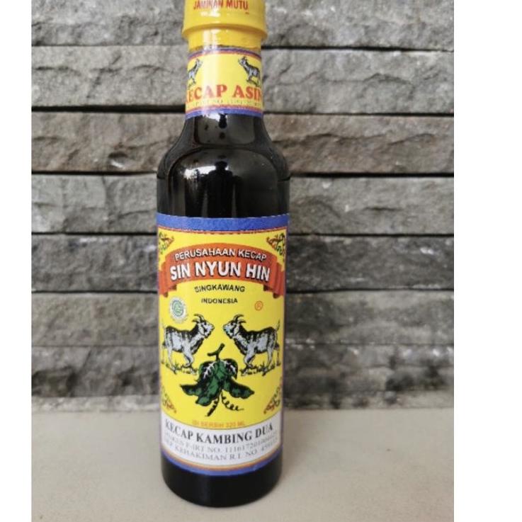 

CSAa1A9--Kecap Asin Singkawang Cap Kambing Dua 320ml