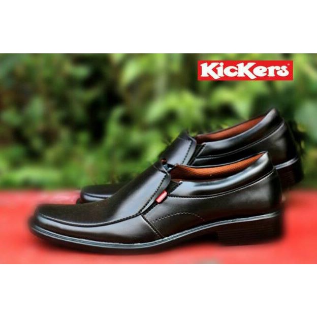 EMA.22Oc22ᵂ • Sepatu Kickers Casual Formal Santai Kantor Kuliah Kerja Dinas Pantofel Vantopel PDH PD