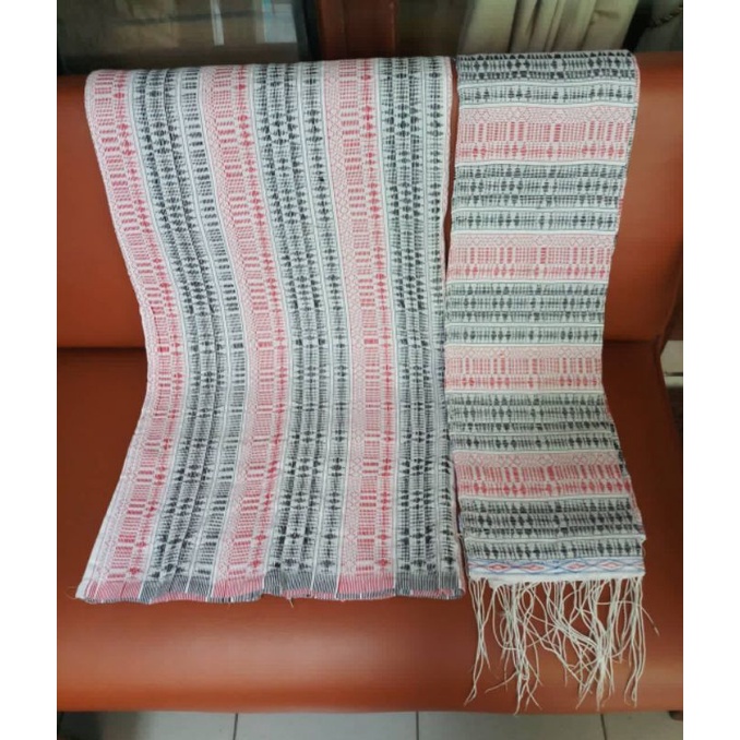 songket pucca dan selendang tenun siantar