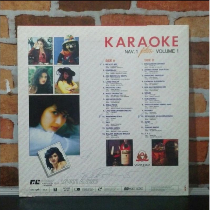 Kaset Laser disc Karaoke Nav.1