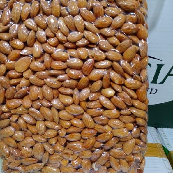 

HARGA GROSIR kacang almond original utuh matang panggang 500gr gas !!