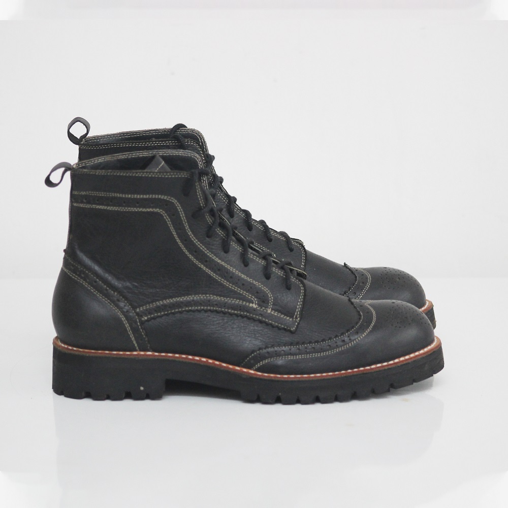 Sepatu Boots Wingtip Parta Porte Hitam
