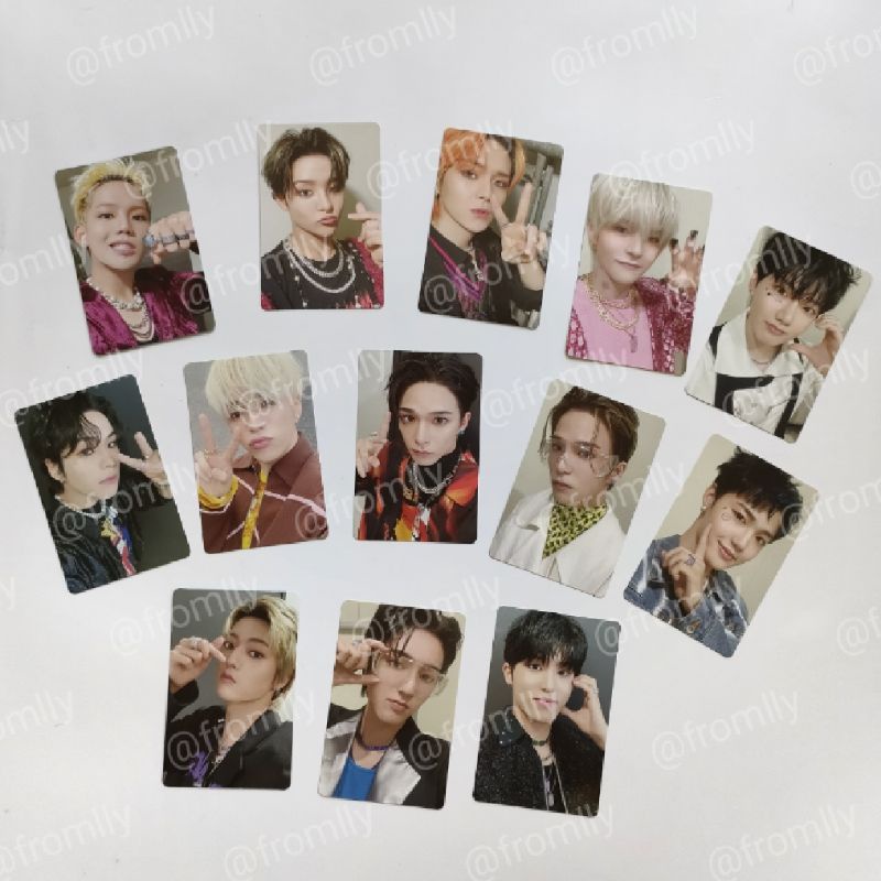 [READY] TREASURE PHOTOCARD SELCA LIGHT GREEN PHOTOBOOK THE SECOND STEP CHAPTER TWO Album PC HYUNSUK 