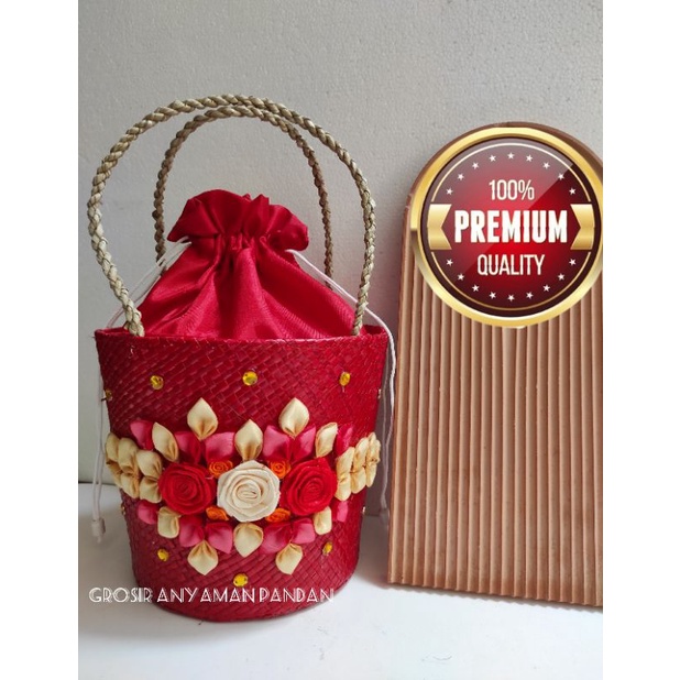 

Tas hampers EMBER 2 TOPLES BUNGA ROSE GG RARA tas pandan anyaman parsel premium keranjang souvenir unik