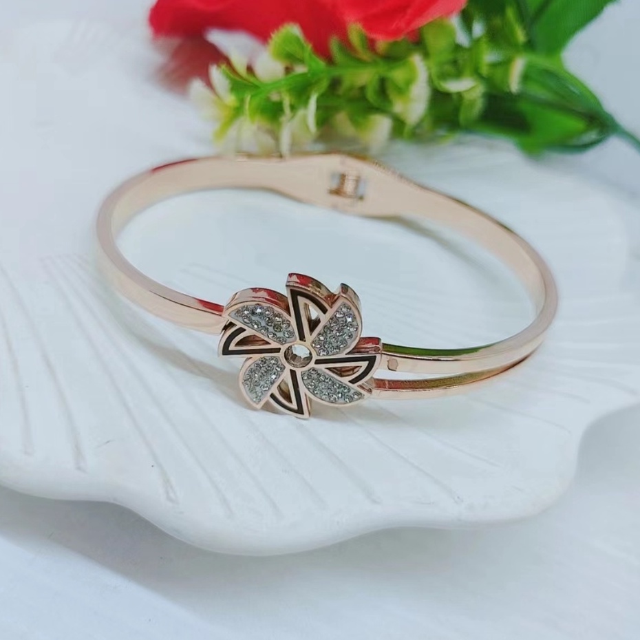 Gelang Titanium Permata Perhiasan Fashion W01