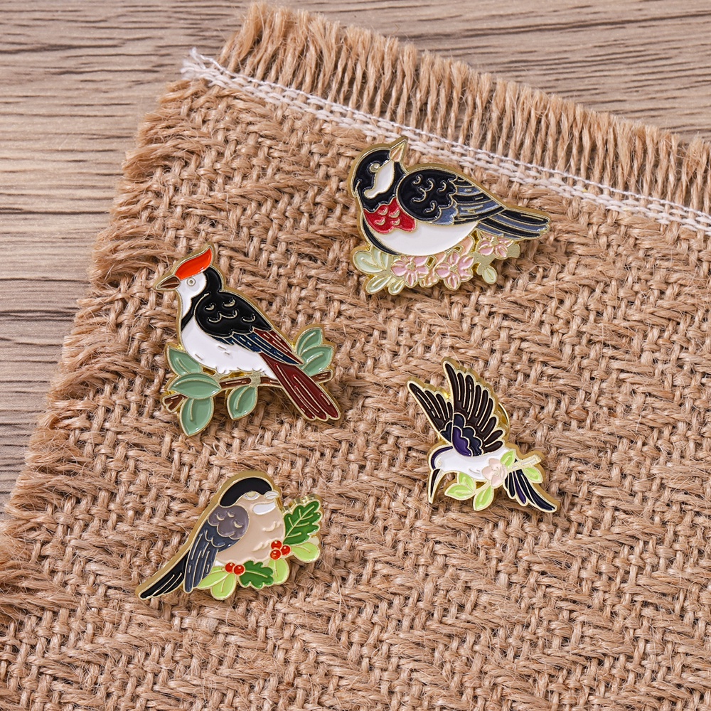 Bros Pin Enamel Bentuk Kartun Burung Pelatuk Warna-Warni Untuk Hadiah Teman