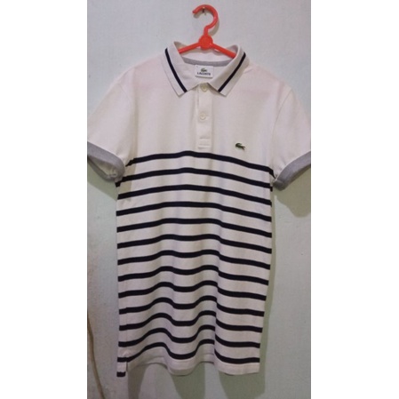 Kaos Polo Lacoste garis-garis Second Branded