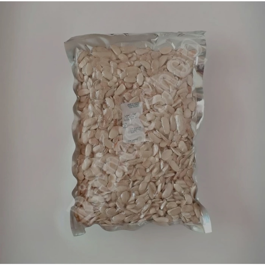 

Biji Mahoni Kupas 100 gram